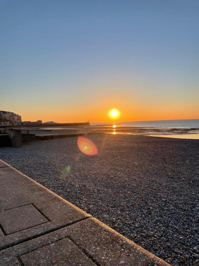 Appartement Au Calme Et Bow Window Quartier Plage Mers-les-Bains Luaran gambar